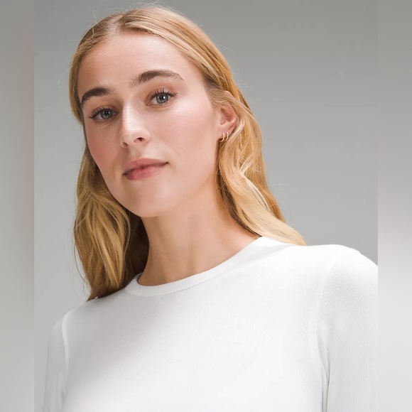 NWT Lululemon Hold Tight Long Sleeve Shirt - Picture 4 of 6